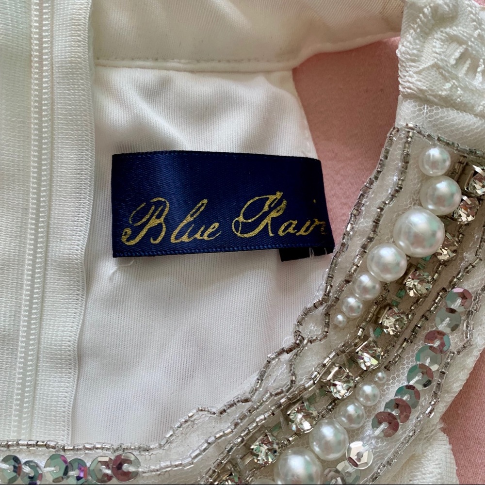 ✅ CLEARANCE Ivory White Lace Blue Rain Dress - Picture 4 of 5
